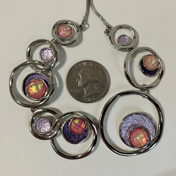 Equilibrium Necklace Purple Pink Crystal Stone Silver Metal Circles Snake Chain - Picture 4 of 12